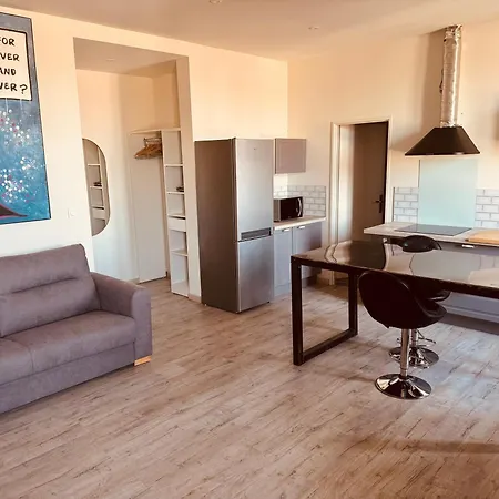 Duplex Camille